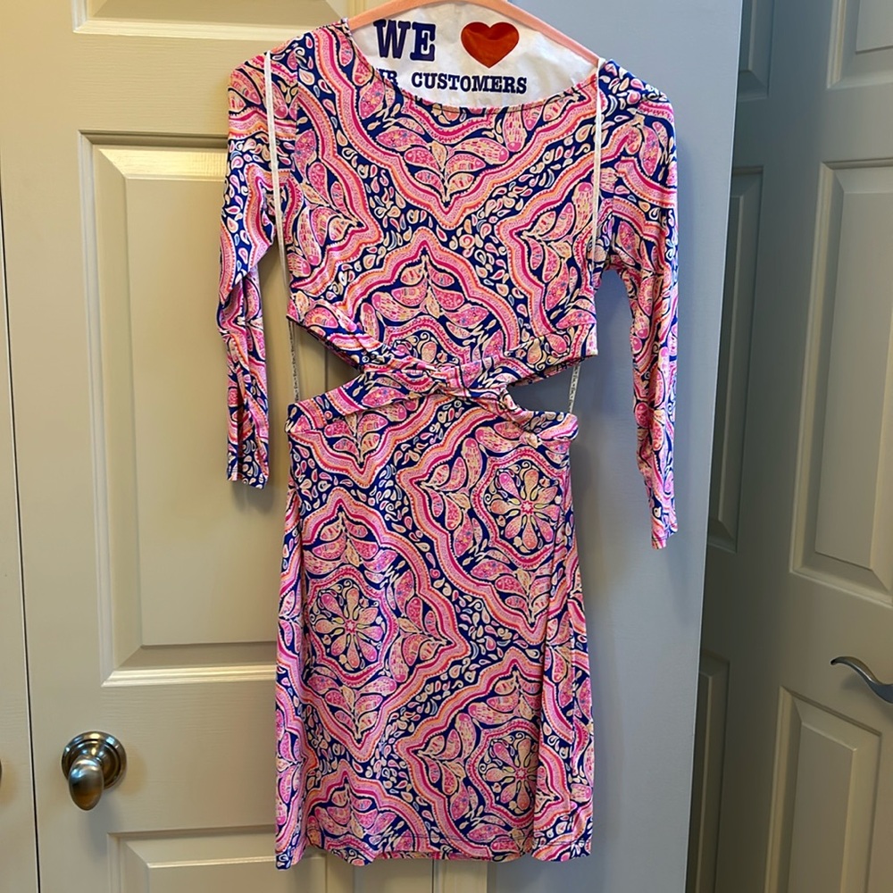Lilly Pulitzer side-cut out dress